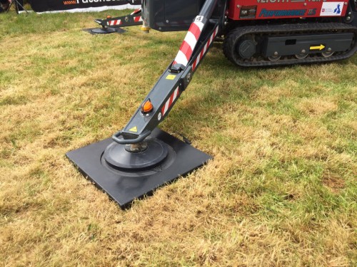 Outrigger Pad Ecolift 400 x 400 x 40 with Recess Outrigger Pad Ecolift 400 x 400 x 40 with Recess