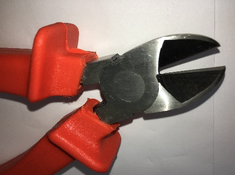 Nylon 11 6" Insulated Side Cutters